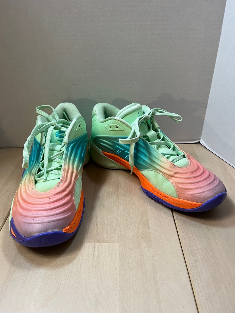 Jordan Luka 3 Blurred Vision
Vapor Green Sneakers HQ4255-300
Men’s Size 9